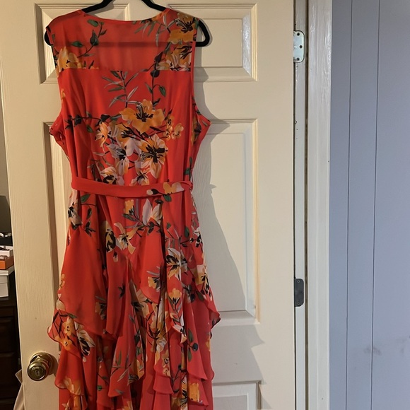 Floral A-Symmetrical Summer Dress - Picture 6 of 10